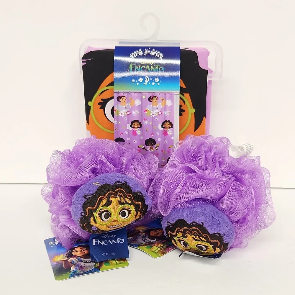 Disney Encanto Shower Curtain & Loofahs